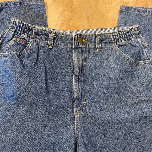 Vintage Riders by Lee jeans for women with elastic in the waist band - Picture 4 of 10